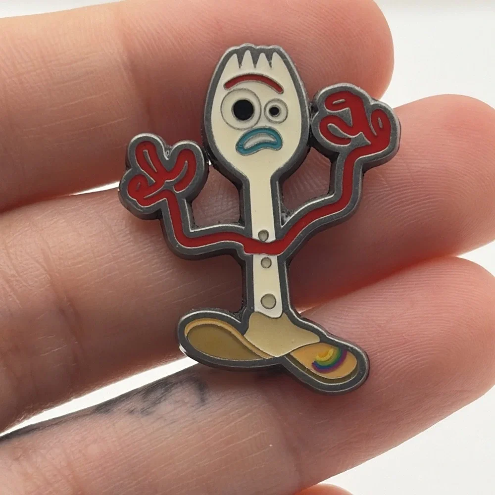 Disney Pixar Toy Story 4 Forky Animation Lapel Hat Pin